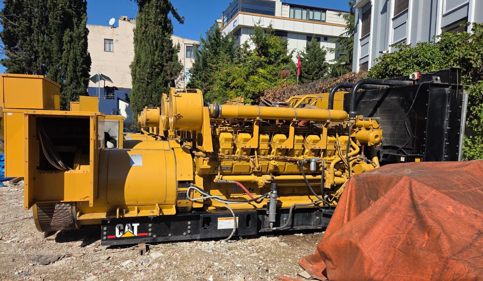 Low-Hour Caterpillar Generator Sets